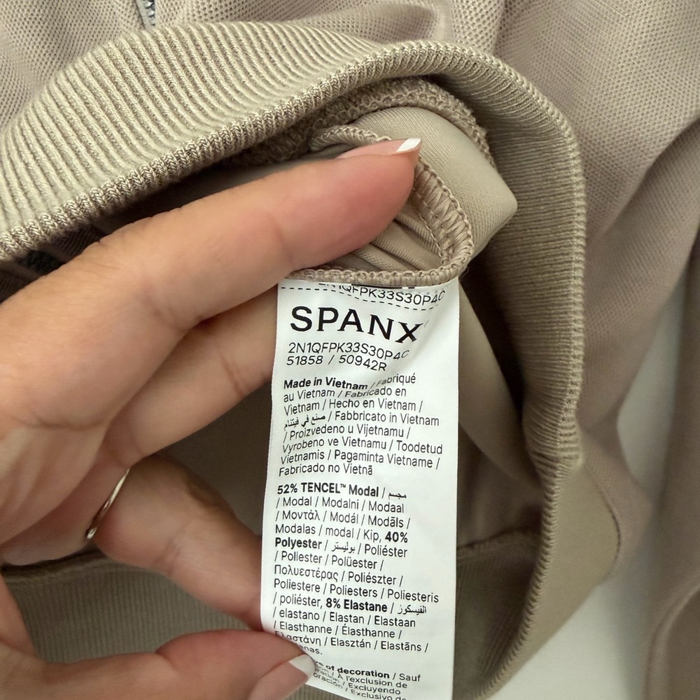SPANX Air Essentials Zip-Up Track Jacket - Picture 6 of 9